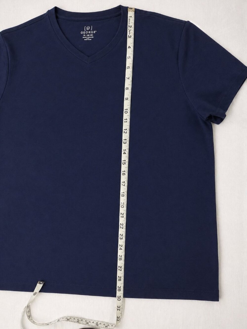 George Men’s V-Neck Basic Tees XL Dark Navy 3 Pack Bundle Deal NWT - Picture 3 of 4